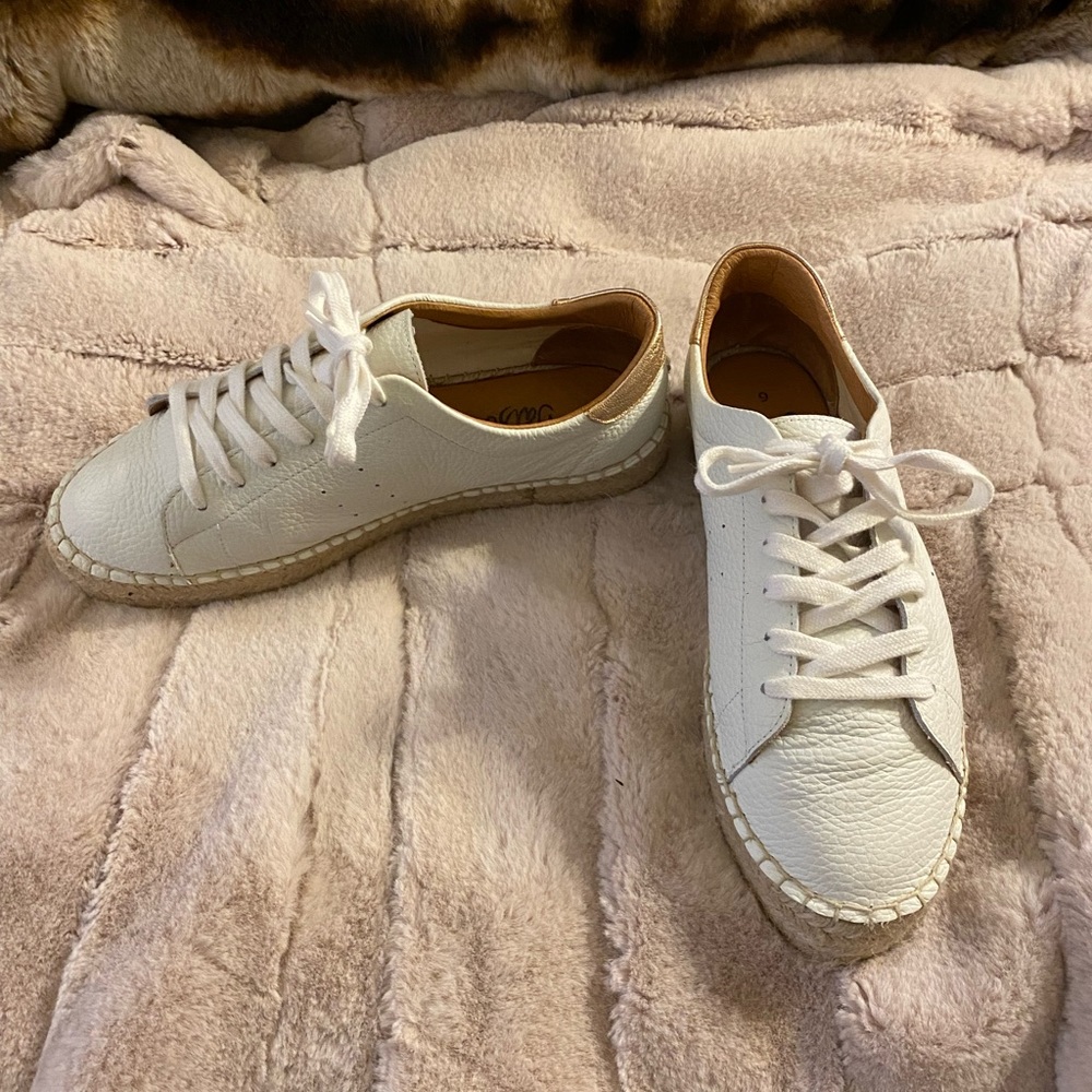 Dalson White. Leather Espadrille Platform Sneakers - Size 9
